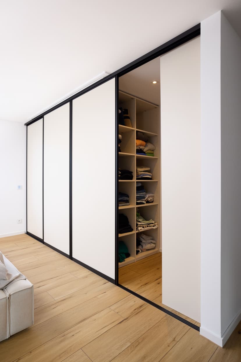 Einbauschränke mit Schiebetüren auf Maß